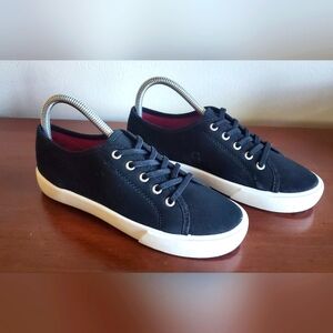 Wonder Nation Black Canvas Slip on No Tie Girls Youth 3 Light‎ Cushion Sneakers